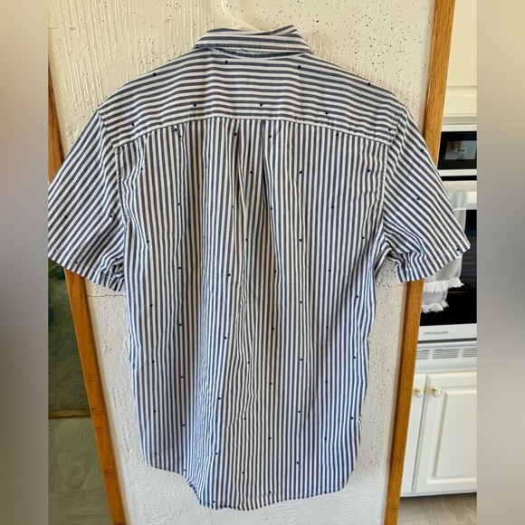 GAP Blue and White Casual Button Down Shirt - Picture 3 of 4